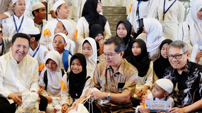 AADI dan ADRO Konsisten 14 Tahun Gelar Program Berbagi Bersama Ribuan Anak Yatim