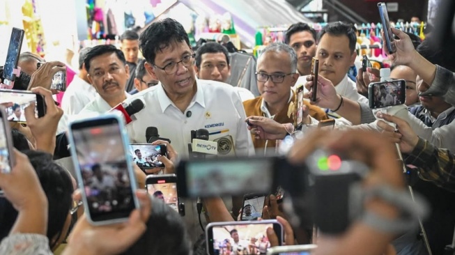 Purbaya Sidak Tanah Abang, Bantah Klaim Ekonom soal Indonesia Masuk Resesi-Krisis