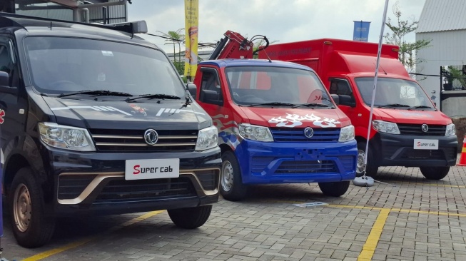 DFSK Siap Pasok Mobil Pikap untuk Program Koperasi Merah Putih