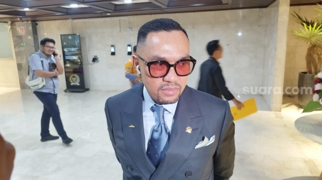 Nggak Mau Dianggap Ambil Uang Rakyat, Ahmad Sahroni Pilih Donasikan Gaji DPR ke Kitabisa