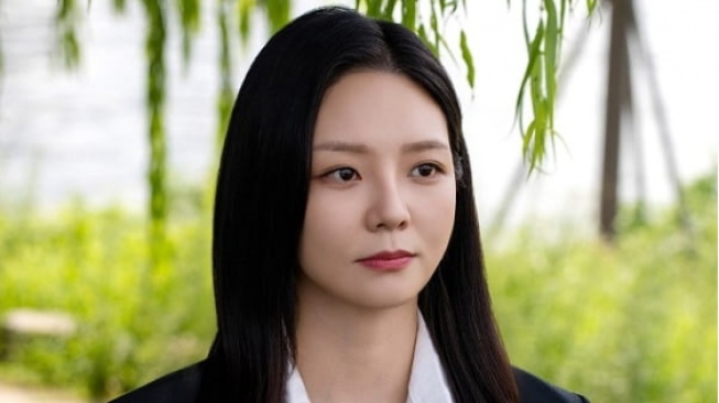 Sinopsis Phantom Lawyer dan Karakter Menarik Han Na Hyun