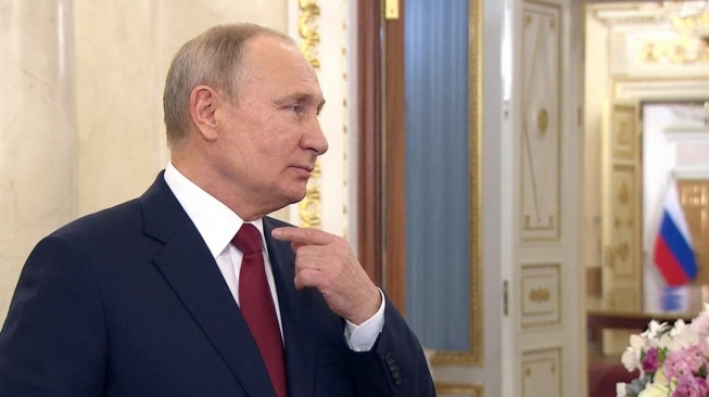 Vladimir Putin Batuk, Amerika Serikat dan Sekutunya Ketar-ketir