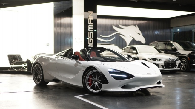 Cara Baru Menikmati Deretan Supercar Eksotis di Jantung Kota Batam