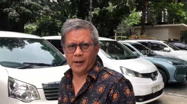 Beri Ucapan Selamat Ultah ke-12, Rocky Gerung: Suara.com Selalu Memperlihatkan Kecerdasan