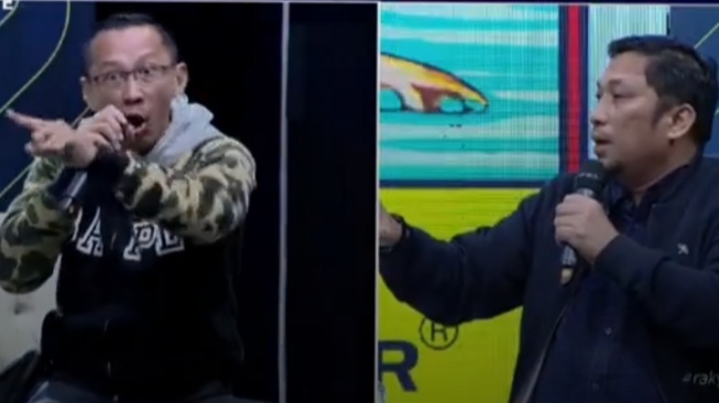 Momen Abu Janda Diusir Aiman Witjaksono Usai Debat Sengit dengan Feri Amsari Soal Palestina