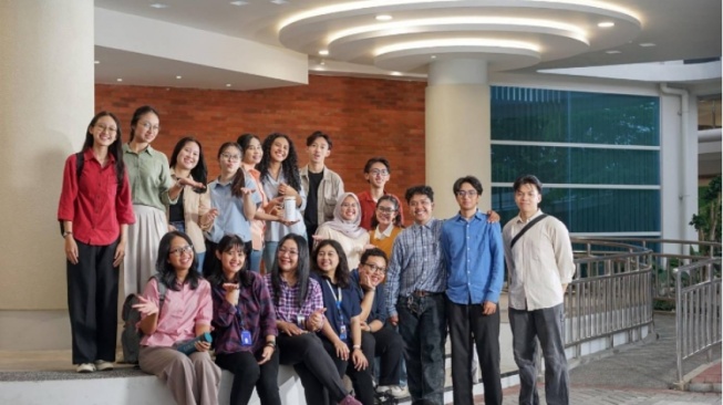 Misi Menembus Meja Humas: Saat UAS Jadi Saksi Bisu Mahasiswi Pantang Menyerah