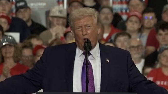 Donald Trump dalam pidatonya yang mengklaim kemenangan lawan Iran [dilansir via Daily Mail]