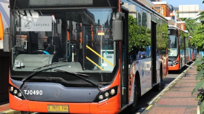 Pramono Anung Resmikan Transjabodetabek Blok M-Soetta: Tarif Jauh Lebih Murah daripada Taksi