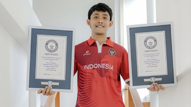 Pecahkan Rekor Dunia, Atlet Kriket Indonesia Terima Sertifikat Guinness World Records