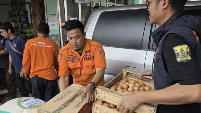 BRI Salurkan Bantuan Sembako Tahap Lanjutan untuk Korban Pergerakan Tanah di Sukabumi