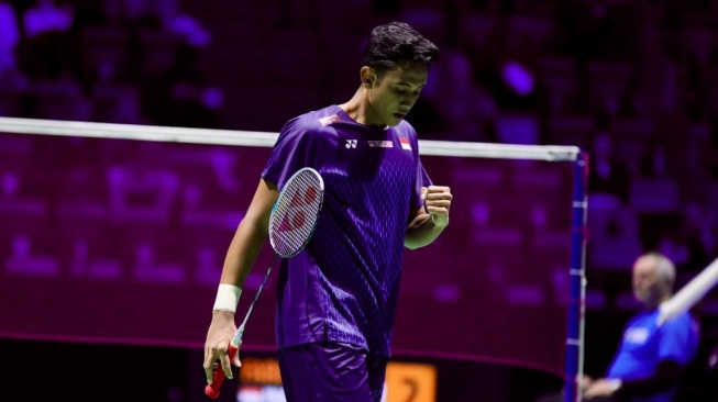 Makna Selebrasi Tepuk Dada Alwi Farhan Usai Comeback Epik di Swiss Open
