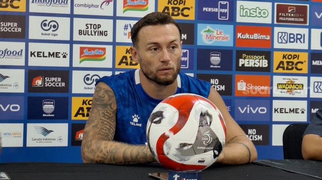 Duel Puncak Klasemen, Marc Klok Nilai Laga Persib vs Borneo FC Seperti Final