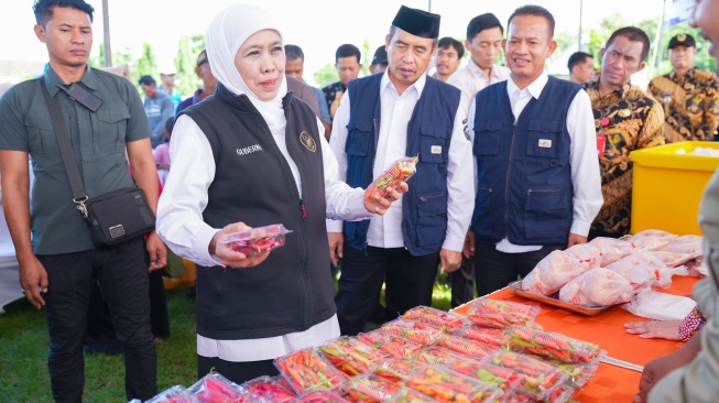 Gubernur Khofifah mengatakan bahwa Pasar Murah menjadi salah satu instrumen penting pemerintah dalam menjaga stabilitas harga  (Dok: Pemprov Jatim)