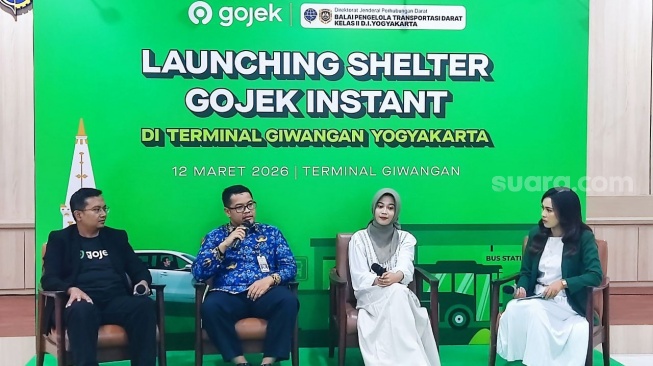 Kepala Seksi Prasarana Jalan, Sungai, Danau, dan Penyeberangan  (BPTD) Kelas II D.I. Yogyakarta, Anang Dwi Suryanto saat Launching Shelter Gojek Instant di Terminal Giwangan Kamis (2/3/2026) [Suara.com/Gagah Radhitya Widiaseno]