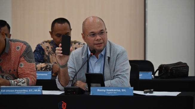 DPR Dorong STIA LAN Bandung Bangun Laboratorium AI dan Big Data untuk Cetak ASN Digital