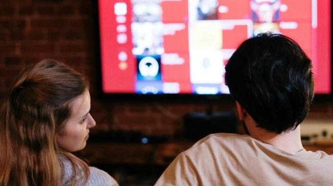 Tips Nonton Drakor Biar Makin Seru dan Nggak Bikin Waktu Terbuang