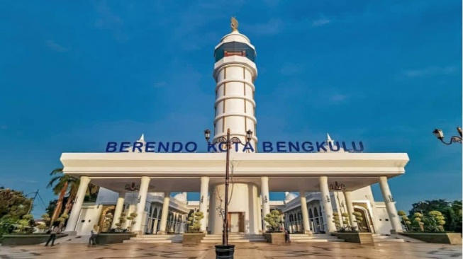 Bengkulu Hari Ini: Refleksi Kepemimpinan, Korupsi, dan Peran Masyarakat