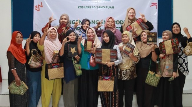 Telkom Bangun Ekonomi Inklusif Lewat Pendampingan dan Pemberdayaan Perempuan Penggerak UMKM