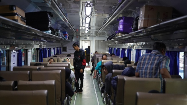 Tiket Kereta Mudik Lebaran 2026 Tembus 3,25 Juta, 72 Persen Kapasitas Sudah Terjual