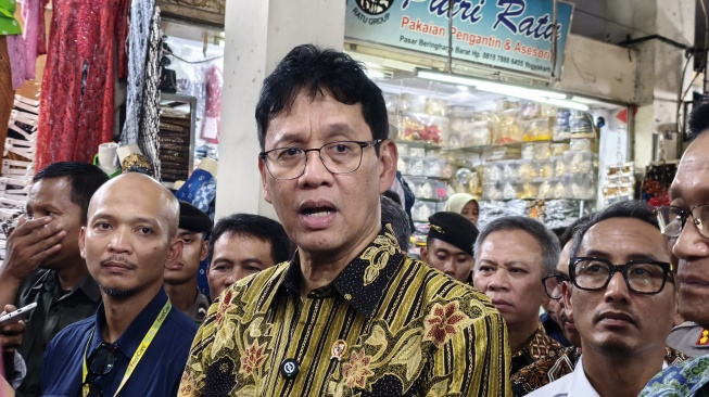 Belum Ada Keputusan Pemangkasan, Menkeu Purbaya Pastikan Anggaran MBG Aman
