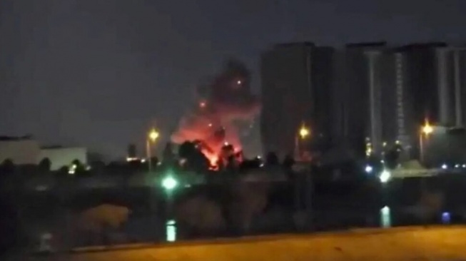 Ledakan Besar di Baghdad! Kedutaan AS Diserang Drone dan Roket