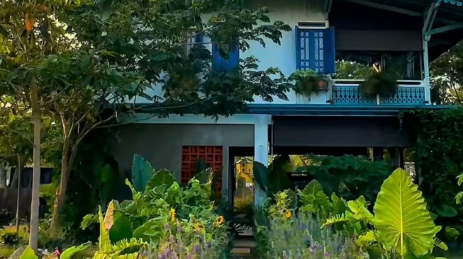 Ketenangan di Tengah Hiruk Pikuk Jakarta, Cicipi Kopi Pagi di 'Rumah Palembang' yang Bikin Betah