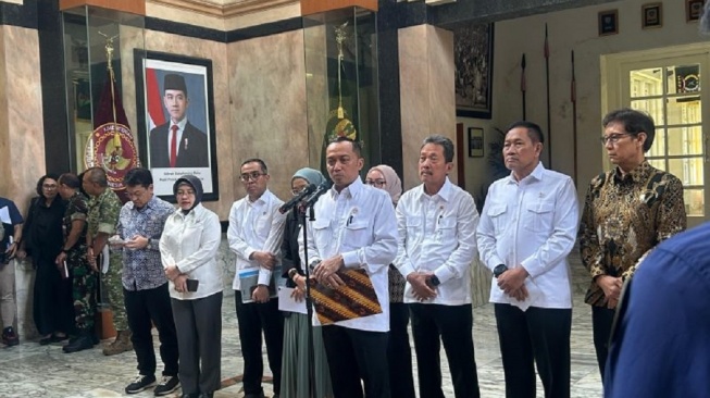 Timur Tengah Memanas, RI Resmi Setop Seluruh Penerbangan Internasional!