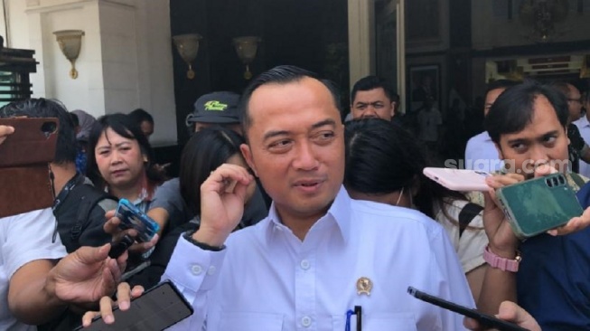 Pemerintah Kaji Potong Gaji DPR dan Kabinet Demi Cegah Defisit