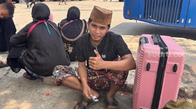 Kisah Haru Perantau Asal Madura: Gaji Tak Dibayar, Tetap Berjuang Mudik demi Keluarga