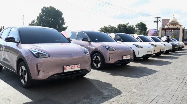 Distribusi Masif Mobil Listrik Geely EX2 Mulai Jangkau Sembilan Kota Besar di Indonesia