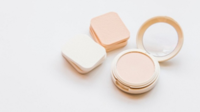 Cushion Apa yang Cocok Buat Kulit Sawo Matang? Ini 6 Rekomendasi Terbaik untuk Makeup Lebaran