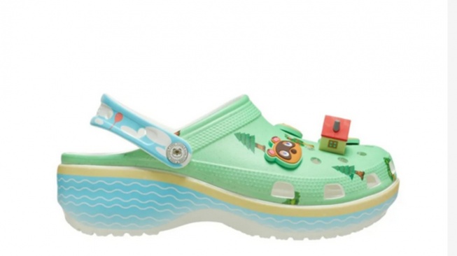 CROCS Animal Crossing Platform Women Clog &ndash; Multi (Foot Locker)