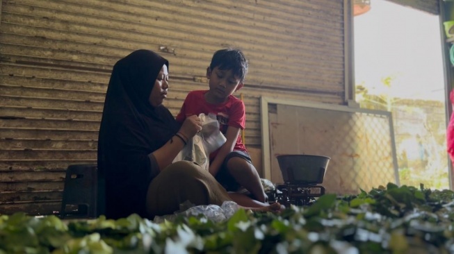 Perjuangan Ibu Wulan dari titik terendah sampai memiliki rumah tidak lepas dari peran PNM Mekaar (Dok: PNM)