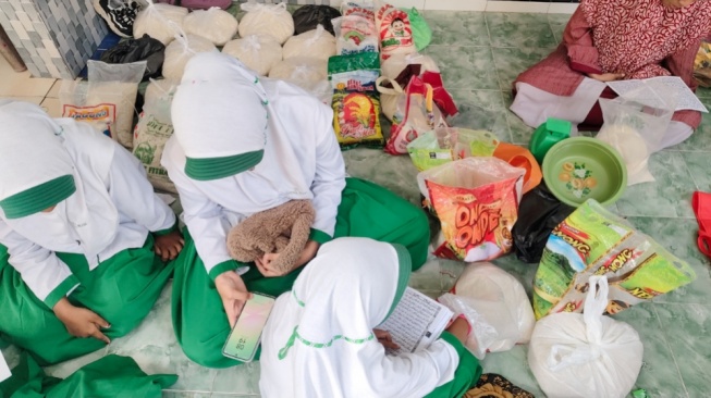 Bagi Saya Zakat Bukan Sekadar Ibadah, Tapi Solusi Sosial yang Butuh Dikelola Profesional