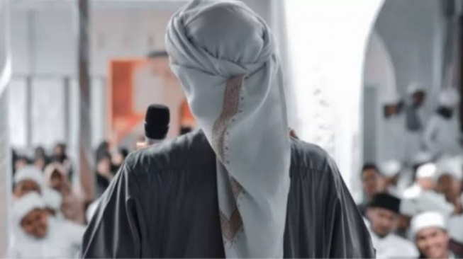 Khotbah Idul Fitri 2026 Singkat, Padat, dan Mengharukan