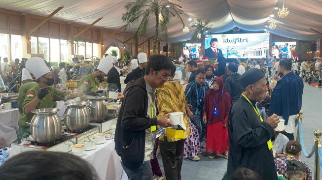 Bisa Makan Gratis di Istana! Begini Suasana Open House Presiden Prabowo Siang Ini