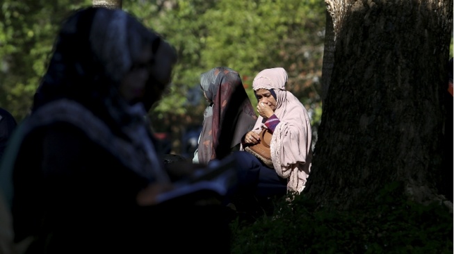 Bolehkah Wanita Haid Ziarah Kubur dan Membaca Yasin? Ini Hukumnya