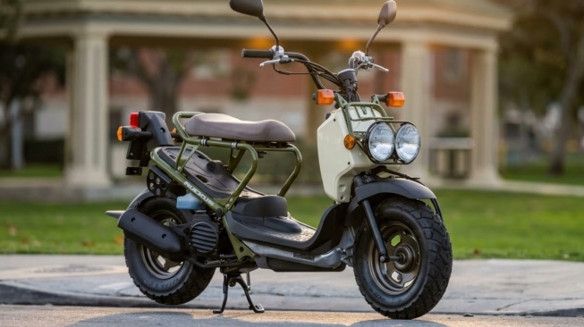 Bikin Sungkem! Skutik Nyeleneh Honda Ini Cuma 49cc Tapi Harganya Kalahkan Motor Sport (Honda US)