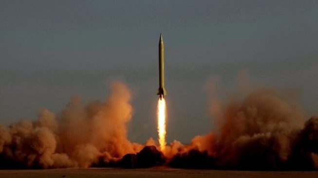 Jangkauan Rudal Iran Tembus 4000 Km, AS dan Sekutnya Gemetar, Panas Dingin, Panik
