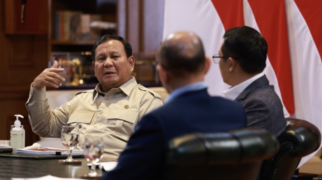 Prabowo Tegas ke AS: Investasi Boleh, Tapi Harus Ikut Aturan Indonesia