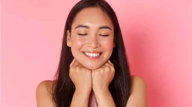 Lebaran Jangan Sampai Bikin Kulit Kusam! 6 Cara Kembalikan Wajah Glow Up Setelah Keriuhan Hari Raya