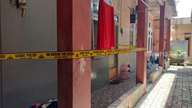 Rumah almarhumah Dwhinta Anggary, cucu Mpok Nori yang dibunuh suaminya kawasan Cipayung, Jakarta Timur pada Senin, 23 Maret 2026. [Suara.com/Rena Pangesti]