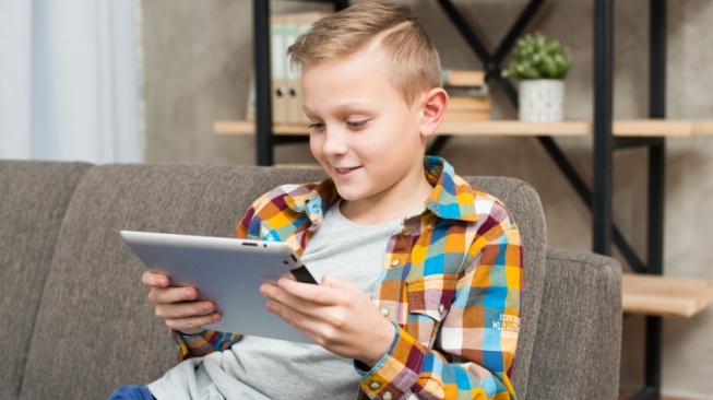 7 Tablet Anak Pengganti HP untuk Gaming dan Belajar, Bonus Stylus Pen Harga Mulai Rp1 Jutaan