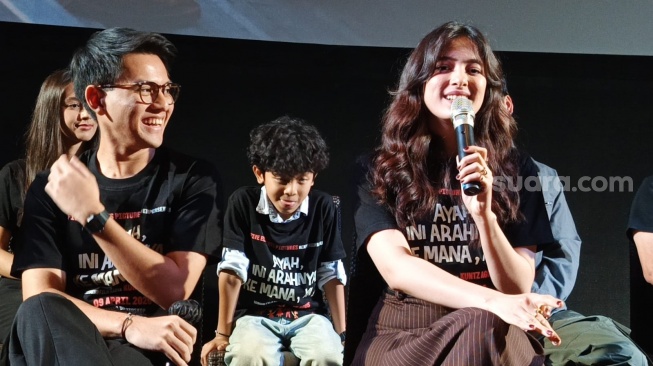 Rey Bong dan Mawar de Jongh di Menteng, Jakarta Pusat pada Selasa, 24 Maret 2026. [Suara.com/Rena Pangesti]