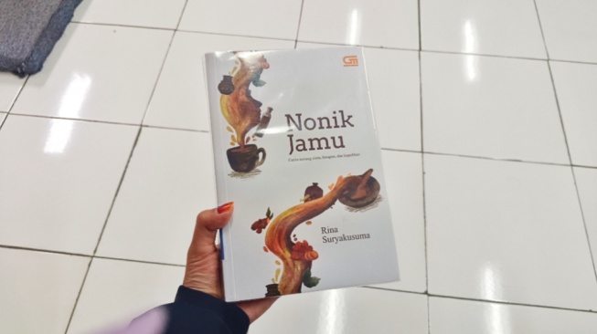 Sekecil Apapun Mimpi, Ia Patut Diperjuangkan: Membaca Novel Nonik Jamu