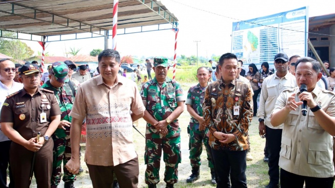 Mendagri-Menteri PKP Tinjau Program BSPS di Humbahas, Target Perbaikan Rumah di Sumut Naik Drastis