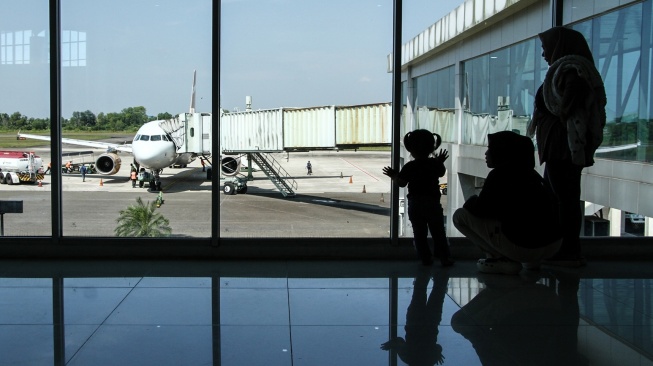 Mulai Hari Ini Pemerintah Tanggung PPN Tiket Pesawat Kelas Ekonomi