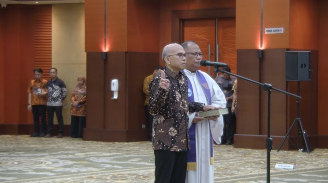 Menkeu Purbaya Lantik Robert Leonard Marbun Sebagai Sekjen Kemenkeu