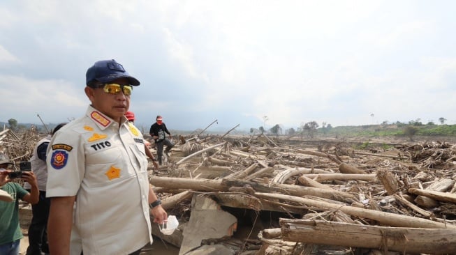 Pembersihan Lumpur dan Rehabilitasi Sawah Terus Diakselerasi Satgas PRR