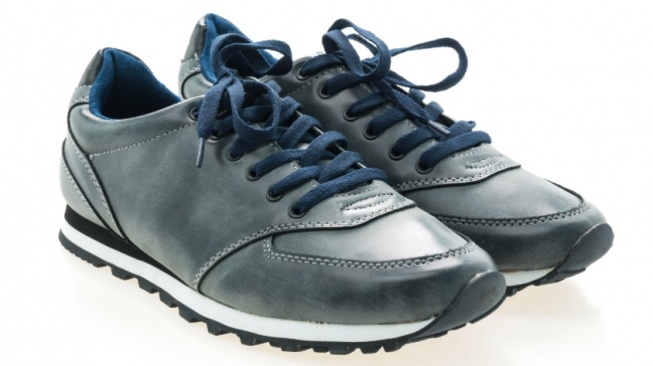 Apakah Sneakers Bisa untuk Lari? Ini Jawabannya